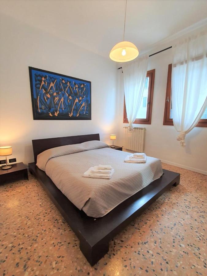 Ca' Leo Apartment Venesia Bagian luar foto