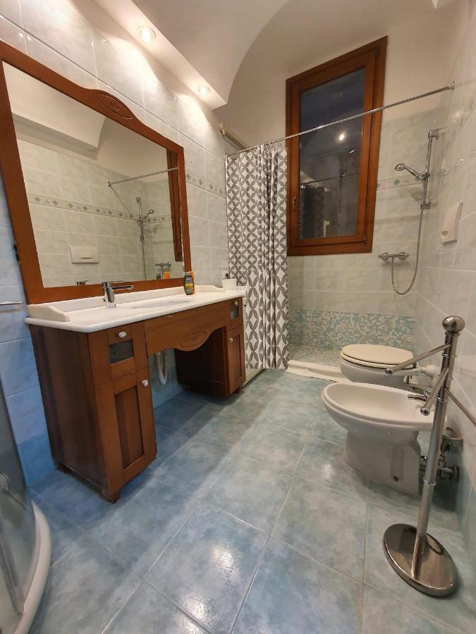 Ca' Leo Apartment Venesia Bagian luar foto